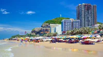 TOUR VŨNG TÀU: BÃI SAU - THÁP TAM THẮNG - BẠCH DINH - MŨI NGHINH PHONG - CHÙA - CHỢ - KHU BÒ SỮA (ảnh 3)