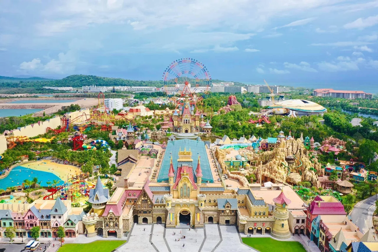 TOUR VINWONDERS PHÚ QUỐC & GRAND WORLD 1 NGÀY