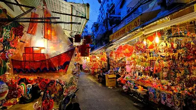 TOUR HỒ CHÍ MINH - DINH ĐỘC LẬP - MIẾU BÀ THIÊN HẬU - CHỢ LỚN - MỸ THO (photo 2)