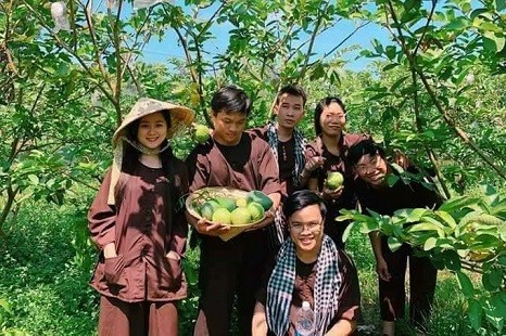Tour Long Khánh vườn Hái Trái - Ăn thoả sức - Vui Chơi Siêu Công Viên Nước Amazing Bay
