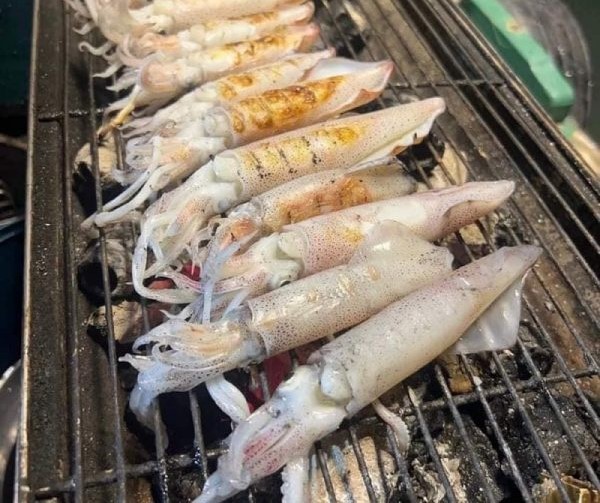 Tour Câu Mực Đêm Phú Quốc: Ngắm Hoàng Hôn & Thưởng Thức Hải Sản (사진 4)
