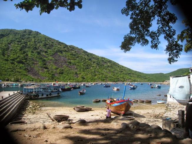Tour du lịch Bích Đầm 2 ngày 1 đêm — Nha Trang, Việt Nam