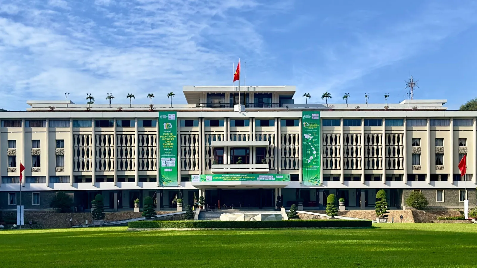 CITY TOUR ĐÊM/NGÀY HOẶC TRỌN NGÀY KHÁM PHÁ THÀNH PHỐ HỒ CHÍ MINH — Hồ Chí Minh, Việt Nam