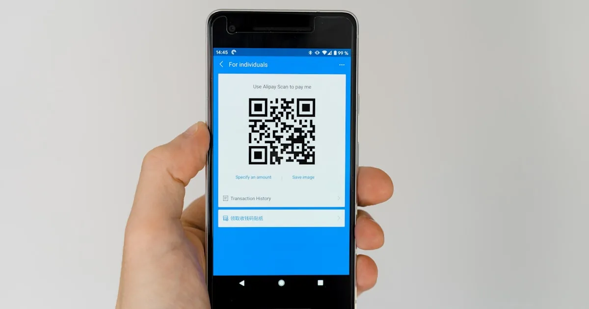 Hướng dẫn quét mã QR cài đặt eSIM trên điện thoại iPhone và Android