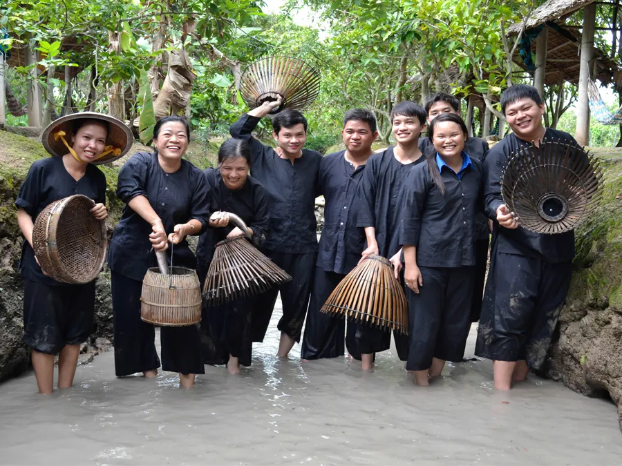 TOUR MIỀN TÂY 1 NGÀY TÁT MƯƠNG BẮT CÁ (ảnh 2)