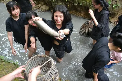 TOUR MIỀN TÂY 1 NGÀY TÁT MƯƠNG BẮT CÁ (ảnh 5)