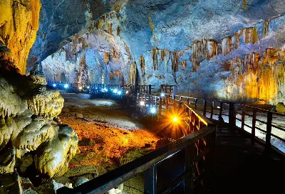 KHÁM PHÁ ĐỘNG PHONG NHA - ĐỘNG THIÊN ĐƯỜNG TRONG NGÀY (ảnh 3)