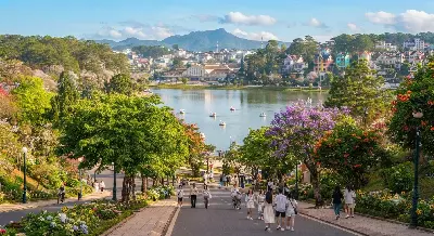 Thuê xe du lịch Đà Lạt