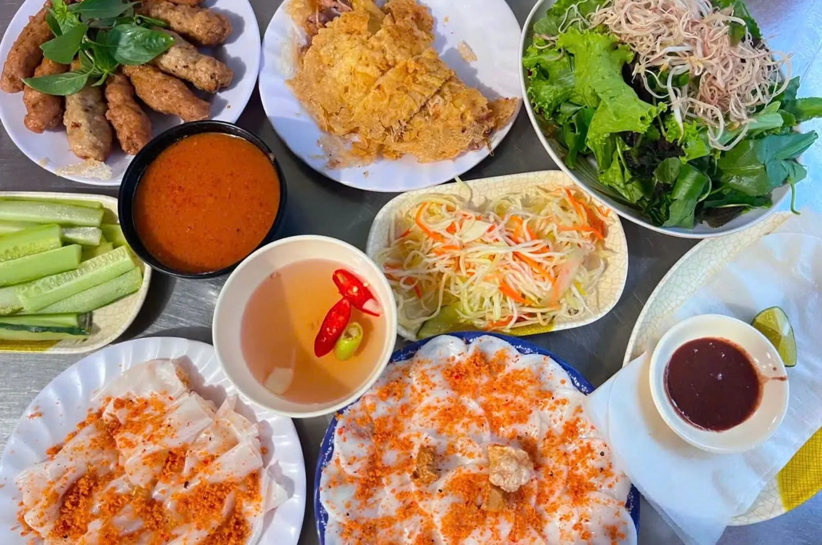 FOOD TOUR - KHÁM PHÁ ẨM THỰC ĐỒNG HỚI VỀ ĐÊM   — Quảng Bình, Việt Nam