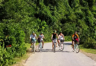 ĐẠP XE KHÁM PHÁ ĐỘNG PHONG NHA - SÔNG CHÀY HANG (ảnh 4)