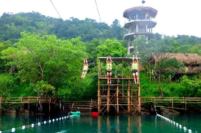 TOUR ĐỘNG PHONG NHA – THUNG LŨNG HAVA (ảnh 3)