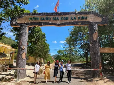 TOUR PLEIKU TREKKING VƯỜN QUỐC GIA KON KA KINH