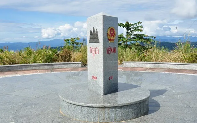 TOUR GIA LAI THĂM NGÃ BA DÔNG DƯƠNG VÀ BỜ Y (ảnh 4)