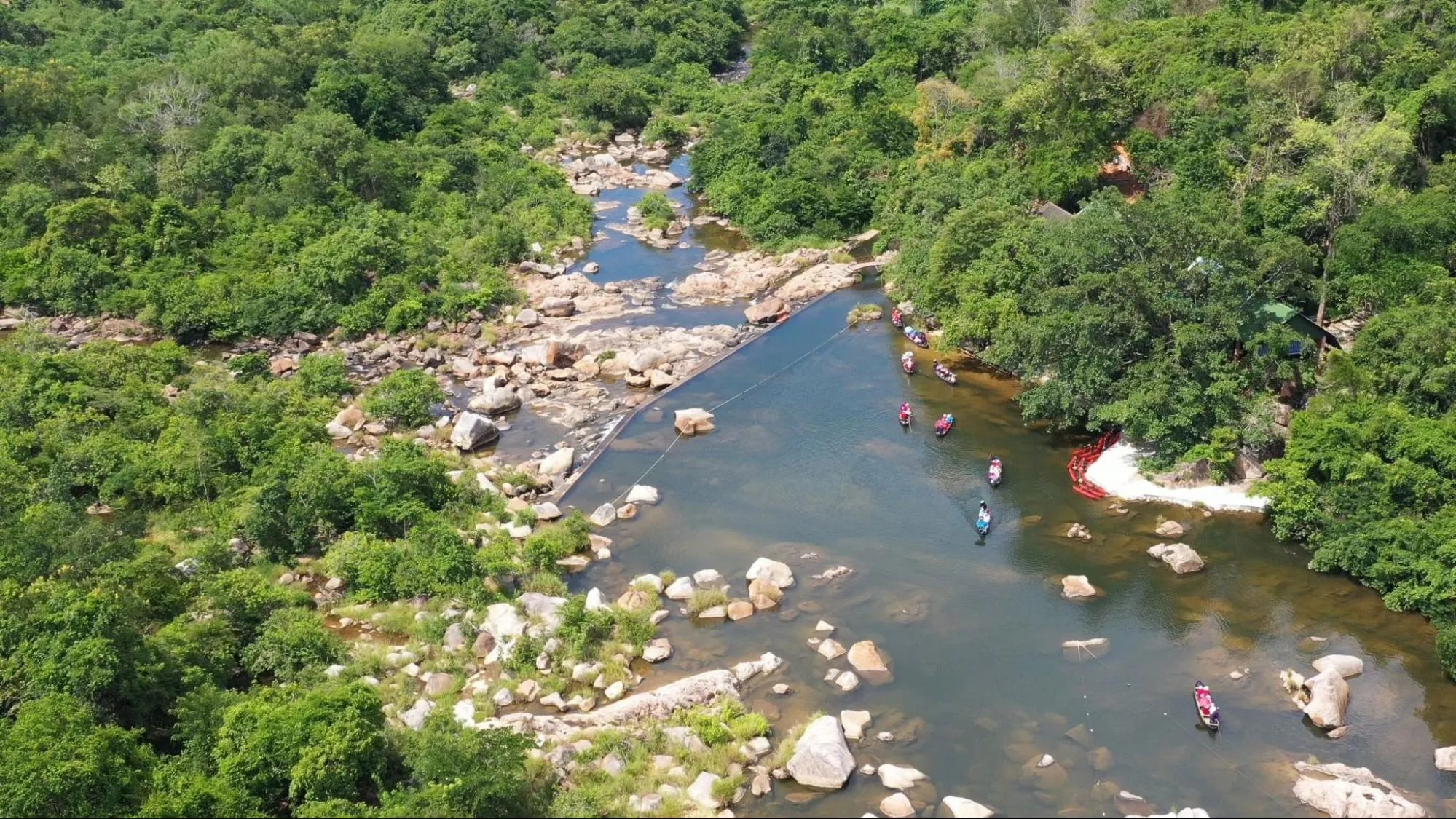 TOUR KHÁM PHÁ BÌNH ĐỊNH (4N3Đ + 3N2Đ) (ảnh 2)