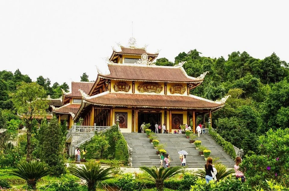 VĨNH HY – ĐÀ LẠT – CAM RANH 4D3N (ảnh 3)