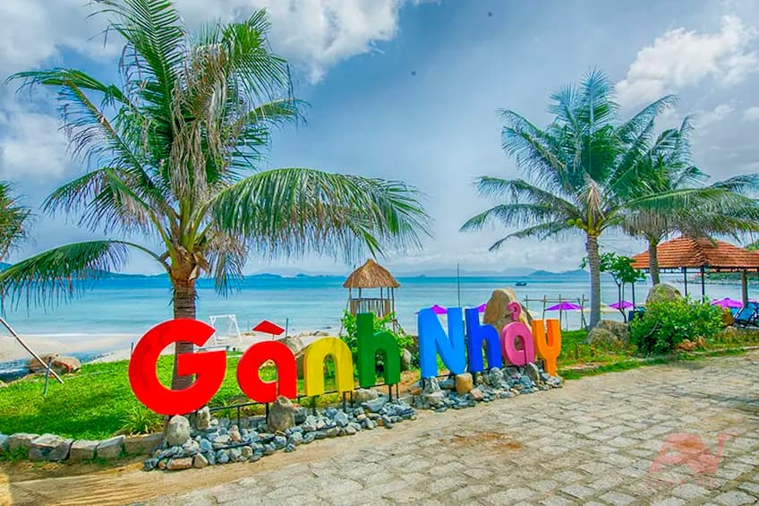Làng Ninh Vân - Gành Nhảy 1 Ngày / 2D1N (ảnh 2)