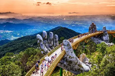 VI VU BÀ NÀ HILLS - KHÁM PHÁ CẦU VÀNG (ảnh 2)
