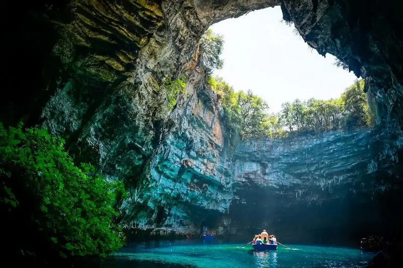 KHÁM PHÁ ĐỘNG PHONG NHA - ĐỘNG THIÊN ĐƯỜNG TRONG NGÀY