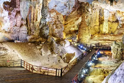TOUR ĐỘNG THIÊN ĐƯỜNG - KHÁM PHÁ HANG TỐI