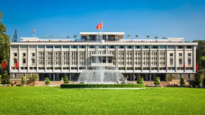 TOUR HỒ CHÍ MINH - DINH ĐỘC LẬP - MIẾU BÀ THIÊN HẬU - CHỢ LỚN - MỸ THO
