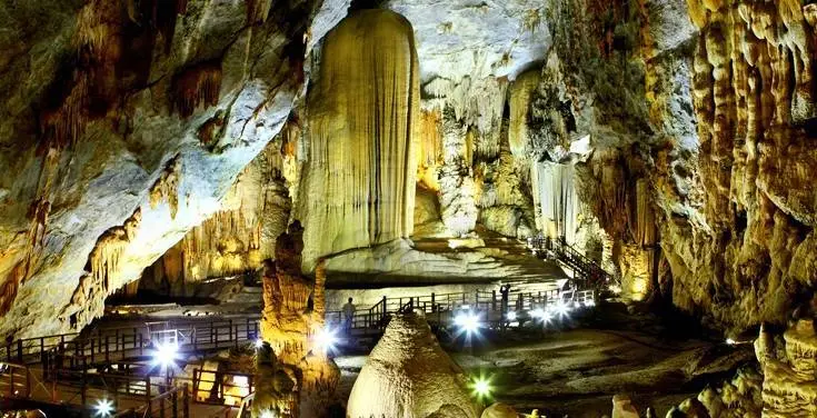 Tour khám Phá Điểm Đến Hấp Dẫn Quảng Trị  — Đồng Hới — Quảng Trị — Quảng Bình, Việt Nam