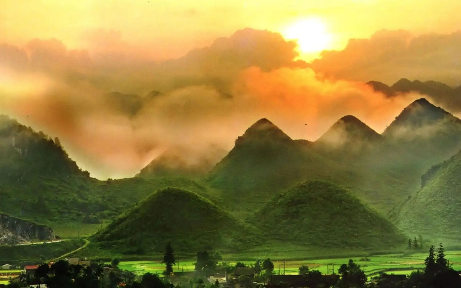 Du lịch Hà Giang 5 ngày 4 đêm (xe máy) — Hà Giang, Việt Nam