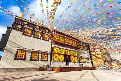 Tour Lệ Giang - Shangrila 5 ngày 4 đêm (ảnh 2)