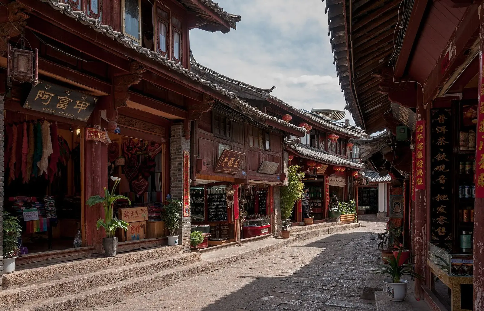 Tour TP.HCM - Lệ Giang - Shangrila 5 ngày 4 đêm — Trung Quốc