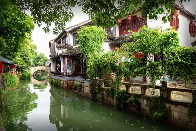 Tour Thượng Hải - Ô Trấn - Hàng Châu - Tô Châu 5 ngày 5 đêm (ảnh 5)