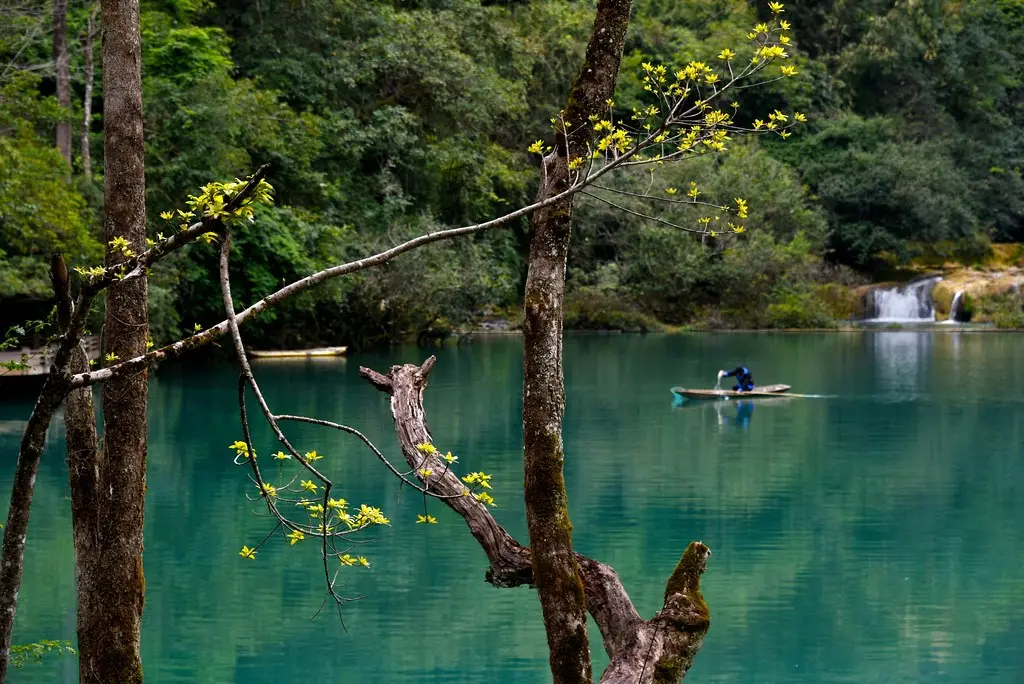 Tour Trùng Khánh - Quý Châu: Tiểu Thất Khổng - Tây Giang Miêu Trại 6 ngày 5 đêm — Trung Quốc