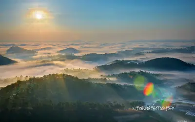 Tour Đà Lạt: Trekking ngắm bình minh núi Hòn Bồ & Săn mây
