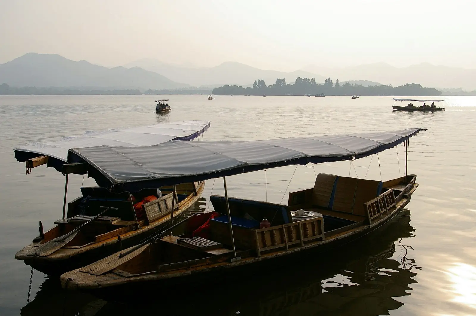 TOUR TRUNG QUỐC: THƯỢNG HẢI – TÔ CHÂU – HÀNG CHÂU – Ô TRẤN 5 NGÀY 4 ĐÊM — Trung Quốc