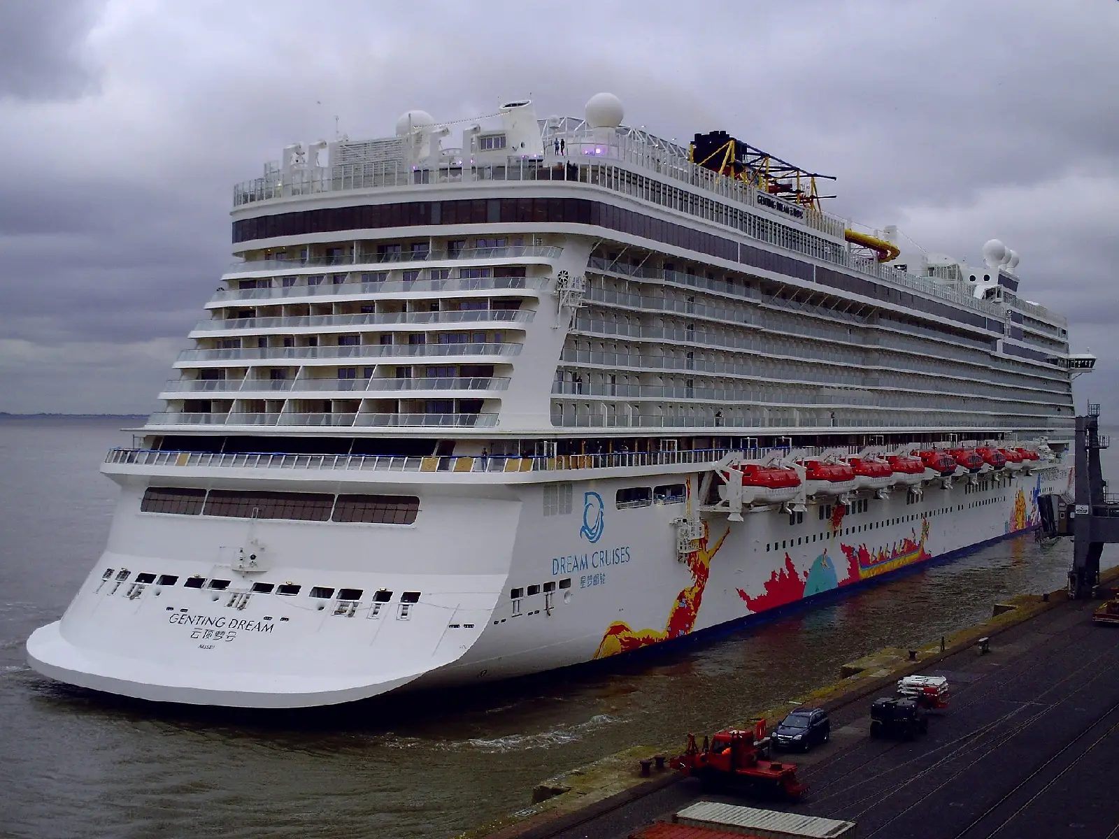 TOUR DU THUYỀN 5 SAO GENTING DREAM: MALAYSIA – SINGAPORE 4 NGÀY 3 ĐÊM — Malaysia – Singapore