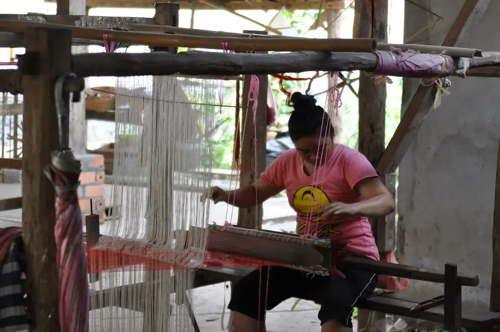 TOUR DỆT MAY ĐÔNG DƯƠNG: HÀ NỘI – SA PA – LUANG PRABANG – SIEM REAP 13 NGÀY 12 ĐÊM
