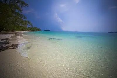 TOUR DU THUYỀN MEKONG & ĐẢO SONG SAA: TP.HCM – PHNOM PENH – KOH RONG 10 NGÀY 9 ĐÊM