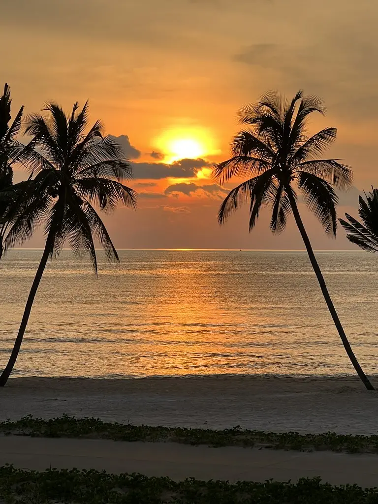TOUR ĐÔNG DƯƠNG LÃNG MẠN: HÀ NỘI – HẠ LONG – LUANG PRABANG – SIEM REAP – PHÚ QUỐC 15 NGÀY 14 ĐÊM