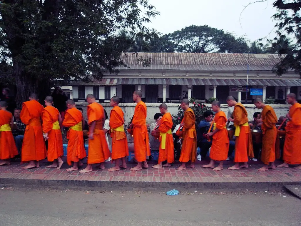 TOUR NHIẾP ẢNH ĐÔNG DƯƠNG: TP.HCM – HÀ NỘI – LUANG PRABANG – SIEM REAP 15 NGÀY 14 ĐÊM