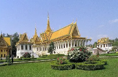 Tour Campuchia 3 ngày: Phnom Penh – Kampot (ảnh 4)