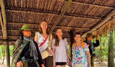 Tour địa đạo Củ Chi trong ngày (nhóm nhỏ)