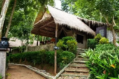 Du thuyền Việt Nam – Lào 3 ngày: Luang Prabang – Pakbeng (ảnh 2)