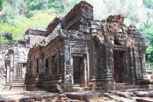 Круиз Вьетнам – Лаос, 3 дн.: Pakse – Huế (2) — Pakse
