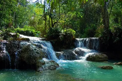 Tour Việt Nam – Lào 5 ngày: Viêng Chăn – Luang Prabang (ảnh 2)