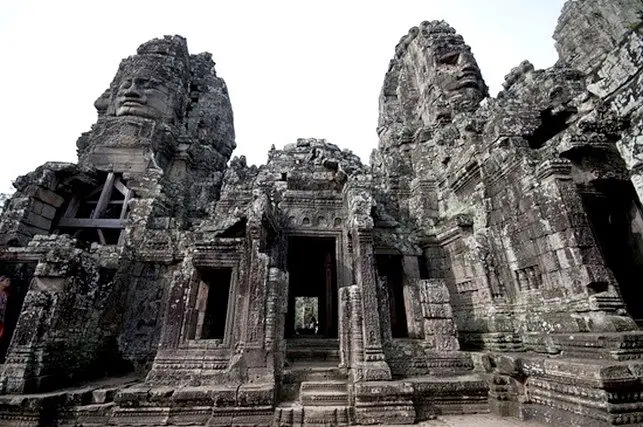 Tour Việt Nam – Campuchia – Lào 21 ngày: TP.HCM – Cần Thơ – Cái Bè – Vĩnh Long