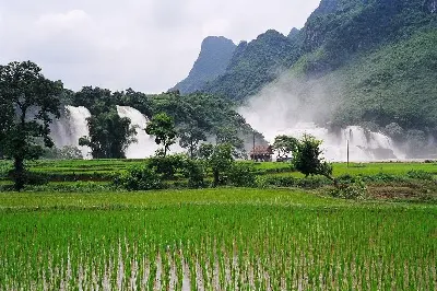 Tour trekking Việt Nam 10 ngày: Hà Giang – Hà Nội – Cao Bằng – vịnh Hạ Long (ảnh 5)
