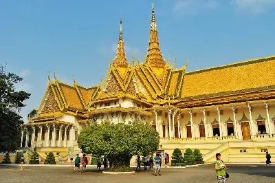 베트남 – 캄보디아 – 태국 6일 투어: TP.HCM – Phnom Penh – Siem Reap (사진 3)