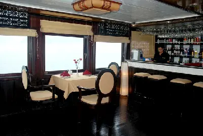 Du thuyền Việt Nam 3 ngày: vịnh Hạ Long – Hà Nội – tàu Caravella (ảnh 5)