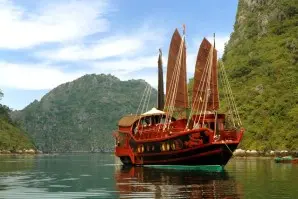 Du thuyền Việt Nam 3 ngày: vịnh Hạ Long – Hà Nội – tàu Victory (ảnh 3)