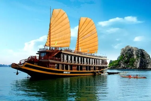 Du thuyền Việt Nam 3 ngày: vịnh Hạ Long – tàu Ginger