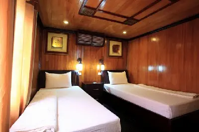 Cruise Vietnam 2 days: Hạ Long Bay (photo 4)