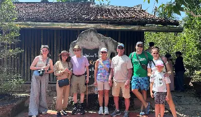Tour Việt Nam 2 ngày: TP.HCM – Cần Thơ – Cái Bè (buổi tối) (ảnh 2)